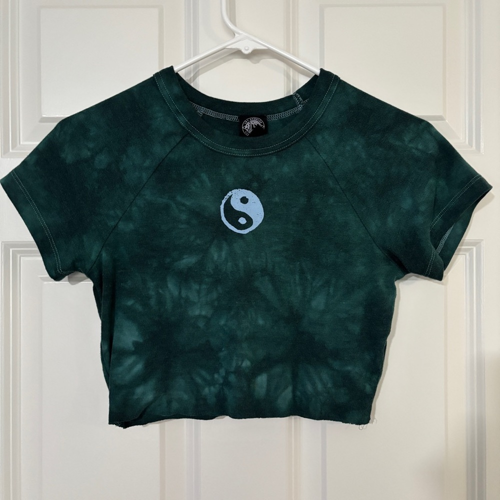 PacSun Dark Green Tee